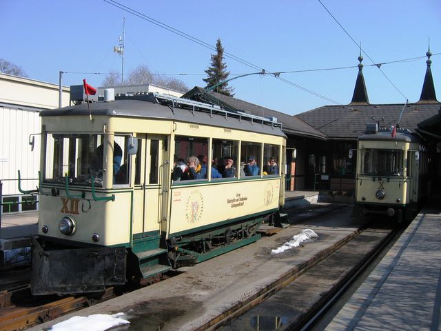 Bild "Schmalspur AT:Poestlingbergbahn.jpg"